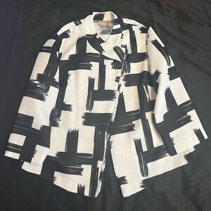 Chico's Black and White Graphic Cape Jacket